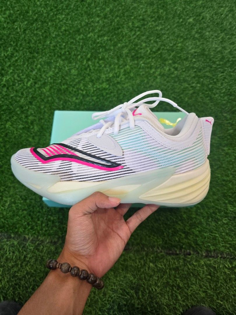 Puma all pro nintro 2 (Category: Sneakers) located in Paranaque City. Submitted by seazons (Listing ID 1463449486, Image 1). Description: For sale or trade Puma all pro nitro 2 White mint melt Sz 9 Brandnew (fitted only) Complete box and paper inserts P3500 Plus 1k trade value.