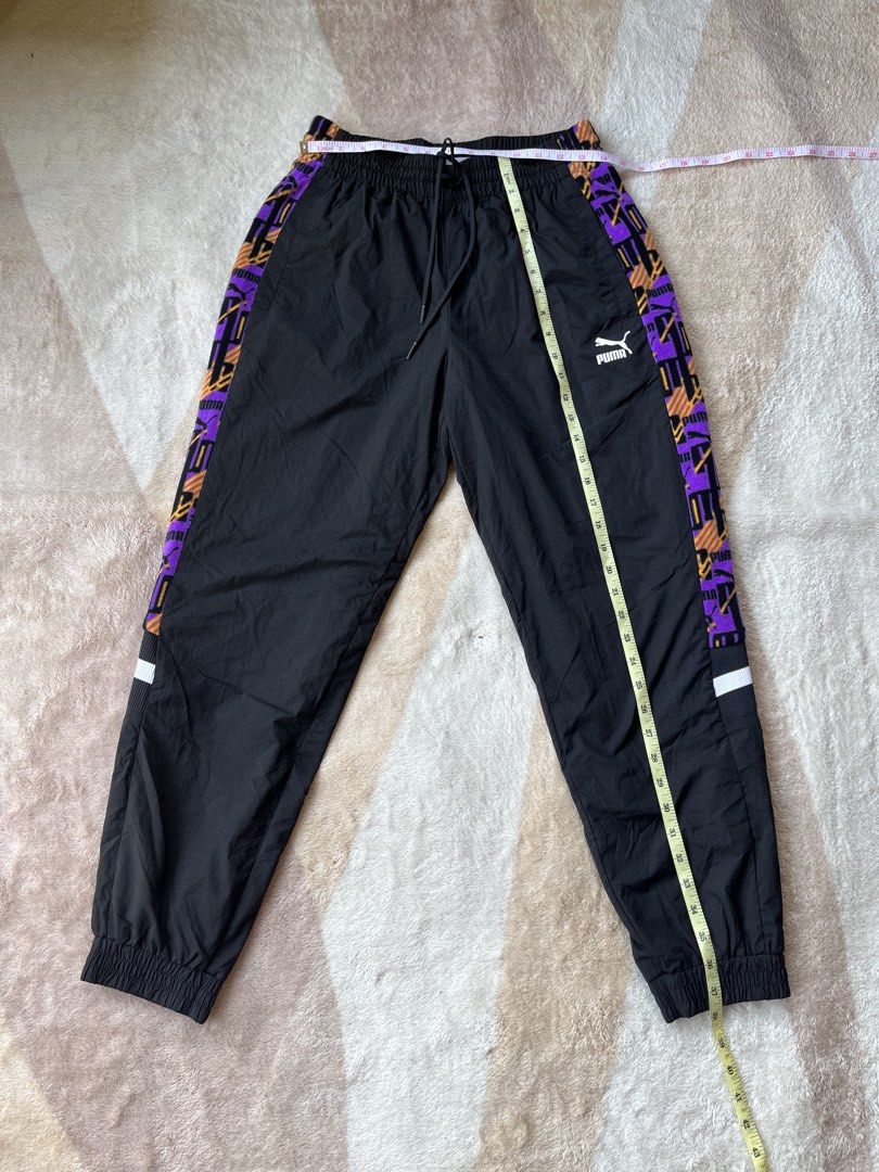 Puma joggers (Category: Joggers) located in Baler. Submitted by shneyy (Listing ID 1463460316, Image 1). Description: .