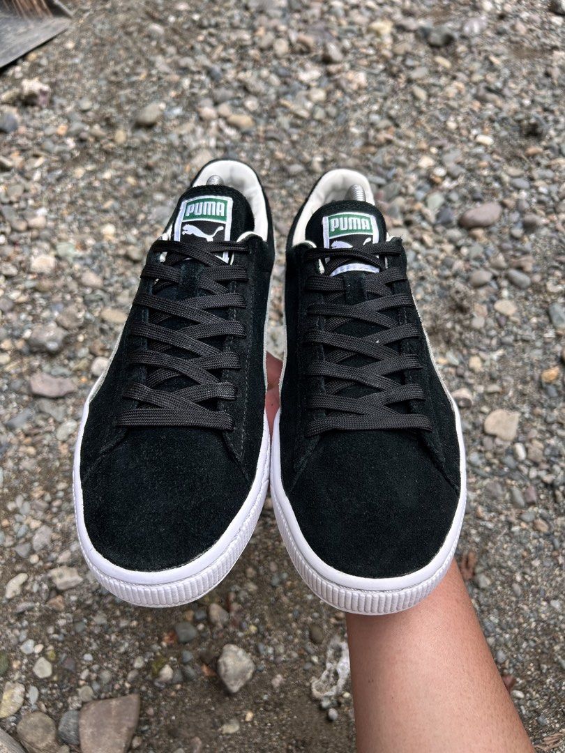 PUMA SUEDE CLASSIC ‘BLACK / WHITE’ (Category: Sneakers) located in Cabanatuan. Submitted by thriftttttt (Listing ID 1463408360, Image 3). Description: .