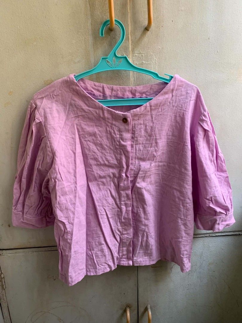 Purple Linen Blend Puff Sleeve Button Up Blouse (Category: Blouses) located in Manila. Submitted by usagichan_rabbit (Listing ID 1463341979, Image 1). Description: - Light purple blouse - Linen blend fabric - Puff sleeves with gathered cuffs - Button-up front - Round neckline - Comfy and stylish for casual wear med to large.