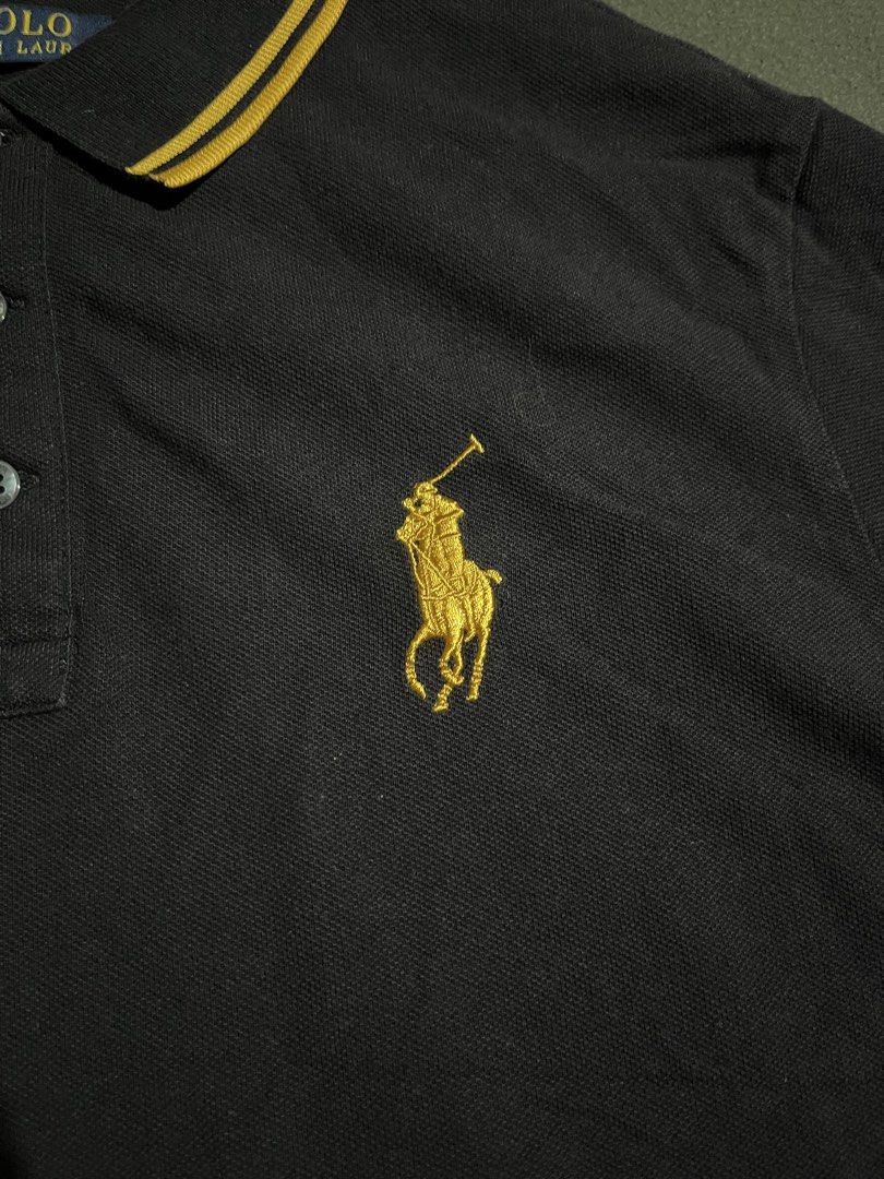 Ralph Lauren Polo Shirt (Category: Tshirts & Polo Shirts ) located in Maribojoc. Submitted by nayer (Listing ID 1463362440, Image 2). Description: R4lph L4ur3n Limited Edition Polo Shirt Custom Fit Embroidered logos Excellent 9.8/10 color rate Medium on tag AD: W21.5 * L28.