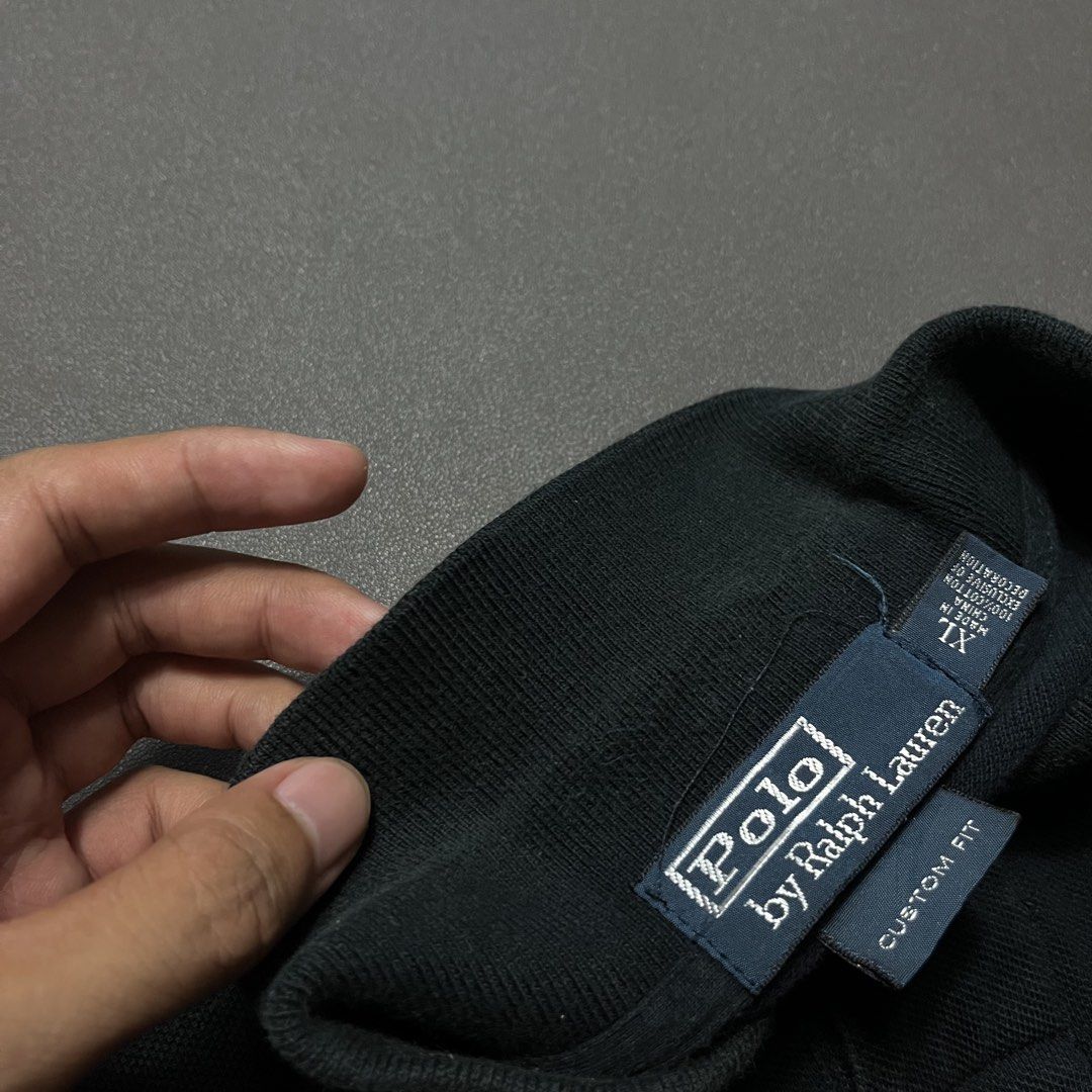 Ralph Lauren Polo Shirt (Category: Tshirts & Polo Shirts ) located in Moncada. Submitted by tishokthrift (Listing ID 1463368640, Image 3). Description: Dimension (in Inches): 22 by 29.