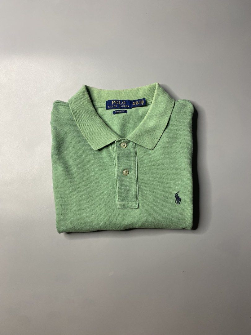 Ralph Lauren Polo Shirt (Category: Tshirts & Polo Shirts ) located in Bago City. Submitted by jg_finds_ (Listing ID 1463553745, Image 1). Description: size S-M best fit Dimensions: Width- 19 inches Length- 28 inches Minimal Colar Lines.