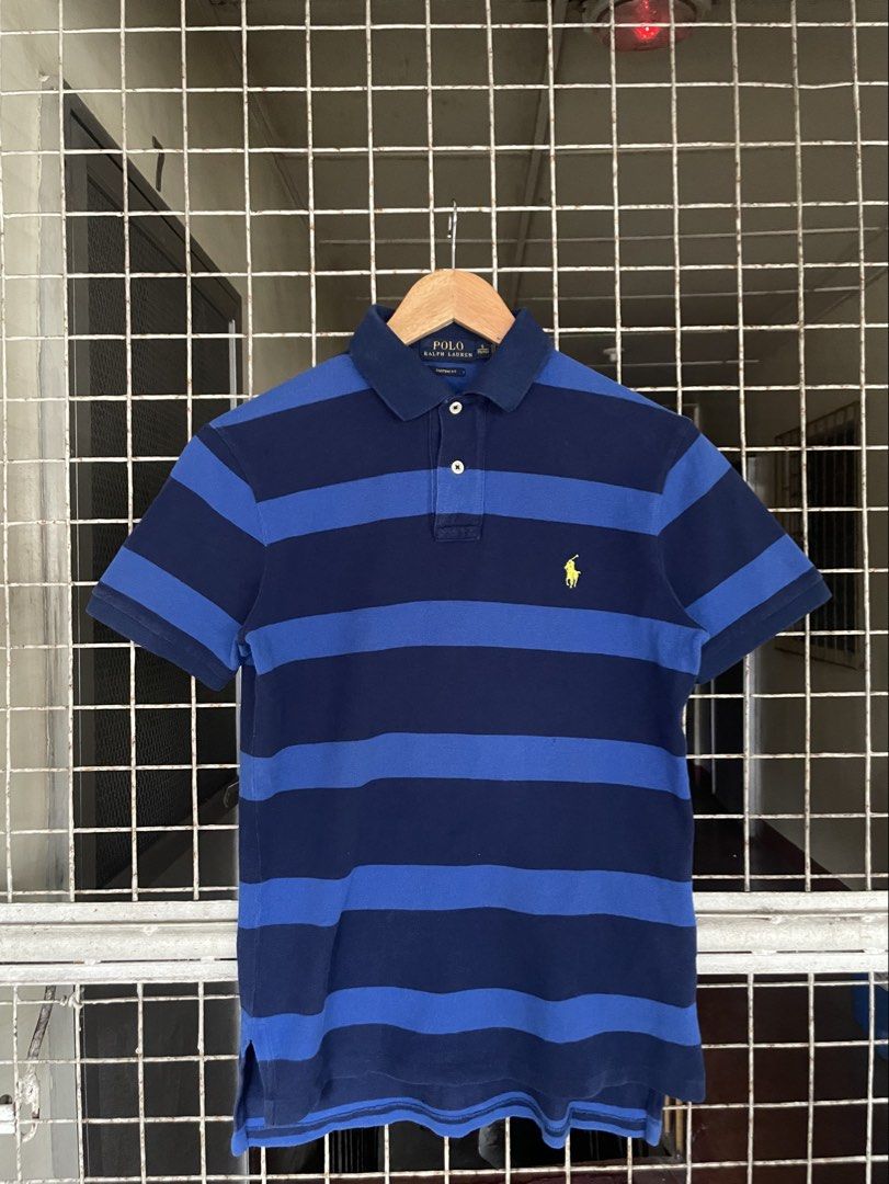 Ralph Lauren Polo Stripes (Category: Luxury Apparel) located in Manila. Submitted by oftherack_04 (Listing ID 1463391115, Image 1). Description: Size small on tag Excellent condition No issue Dimensions 18x26.