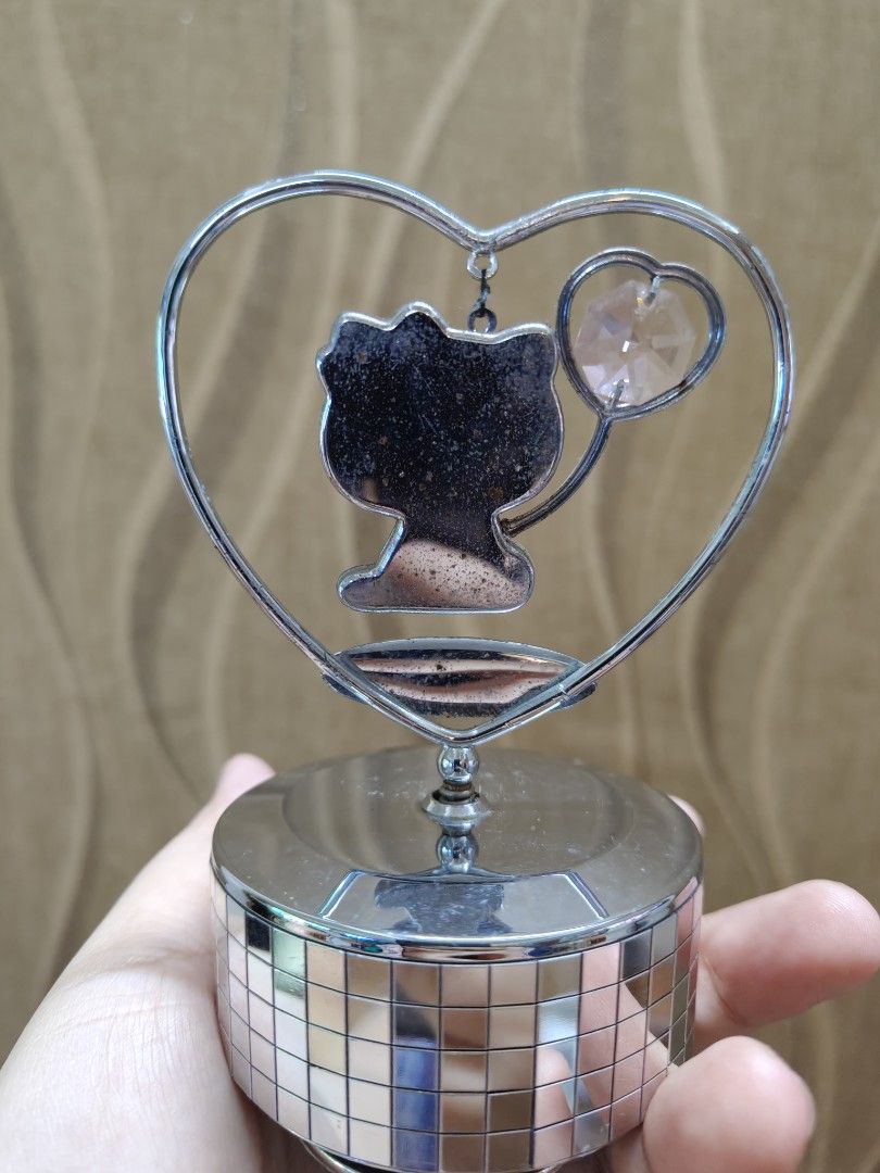 rare Sanrio Hello Kitty Musicbox (Category: Vintage Collectibles) located in Santa Rosa. Submitted by mmps249.1 (Listing ID 1463403844, Image 2). Description: Working Crossposted Mine now, pay now shipping courier: JRS only Gcash payment upon order No reservations.