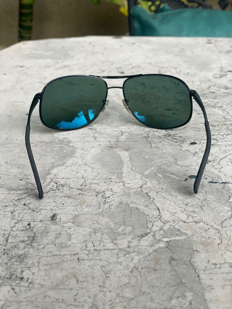 Ray-Ban Polarized Sunglasses (RB3387) (Category: Sunglasses & Eyewear) located in Caloocan City. Submitted by quickearth.1a8f3f (Listing ID 1463550532, Image 3). Description: FOR SALE — LIKE NEW Authentic Ray-Ban RB3387 002/9A • Black frame • Polarized lens • Size: 64□15 125 • Classic aviator/pilot style • Like-new condition — very minimal signs of use • Lenses are clean and clear • No major scratches or damage With original case and cloth .