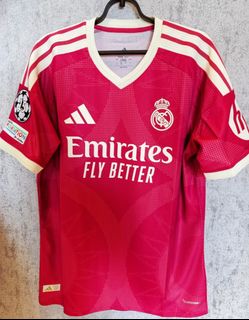(Category: ) located in . Submitted by msia_football_jersey (Listing ID 1463487115, Image 1). Description: .
