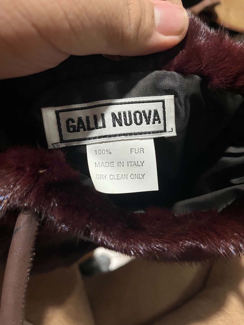 Real Mink burgundy bag (Category: Clutches) located in Mandaluyong City. Submitted by ericsukay (Listing ID 1463486599, Image 3). Description: .