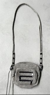 (Category: ) located in . Submitted by thriftbagcollections (Listing ID 1463404785, Image 1). Description: .