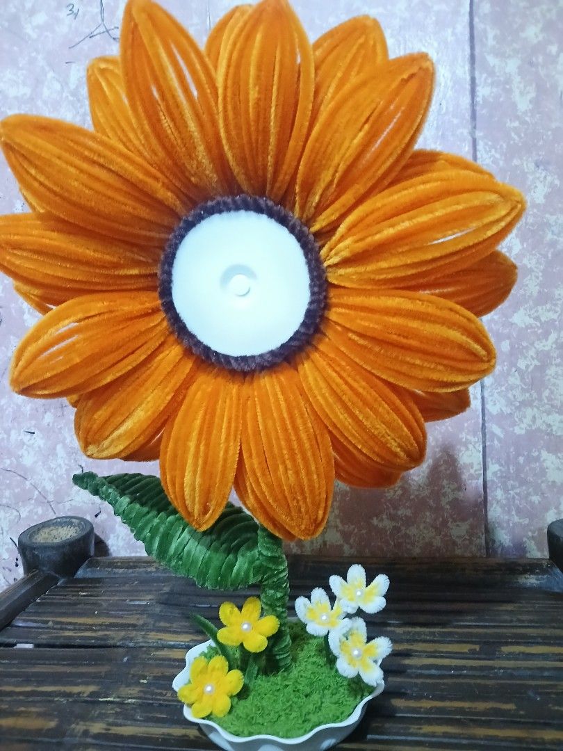 Rechargeable Sunflower Lamp - Fuzzy Wire (Category: Other Home Decor) located in Cebu City. Submitted by ava_creates (Listing ID 1463499098, Image 3). Description: - Adds a lovely decorative touch to your bedroom. - Makes a wonderful gift idea or a treat for yourself..