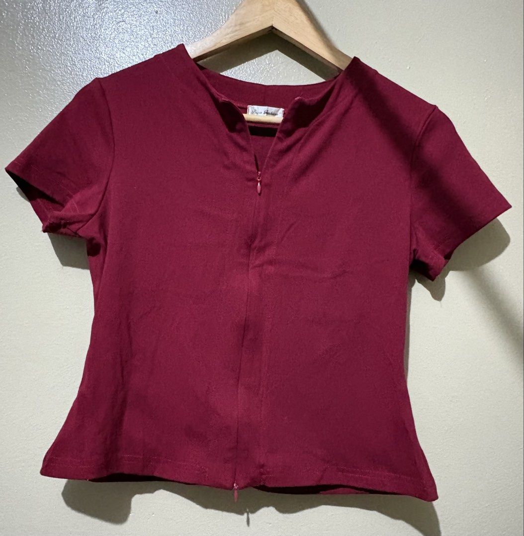 Red blouse (Category: Blouses) located in Manila. Submitted by stella_mari27 (Listing ID 1463442340, Image 1). Description: .