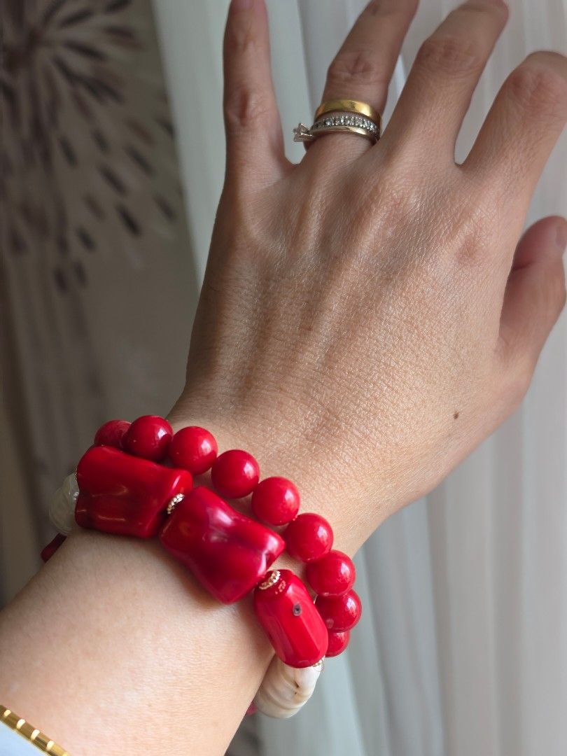 Red Coral Jade Bracelet (Category: Bracelets) located in Manila. Submitted by cavalierdolls (Listing ID 1463369694, Image 2). Description: Red Coral jade with pearl set 2 pcs..