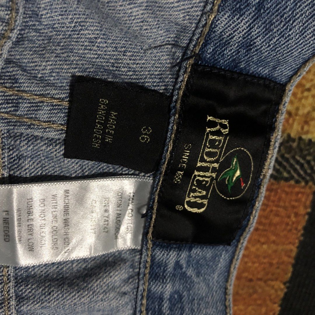 Red Head Light Wash Denim Carpenter Shorts Size 36 (Category: Shorts) located in Dasmarinas. Submitted by johnlloydm99208 (Listing ID 1463524232, Image 2). Description: - Brand: Red Head - Style: Light wash denim shorts - Features: Classic 5-pocket style, carpenter loop and pocket on right side - Closure: Button and zip fly - Origin: Made in Bangladesh - Ideal for: Casual wear or work.