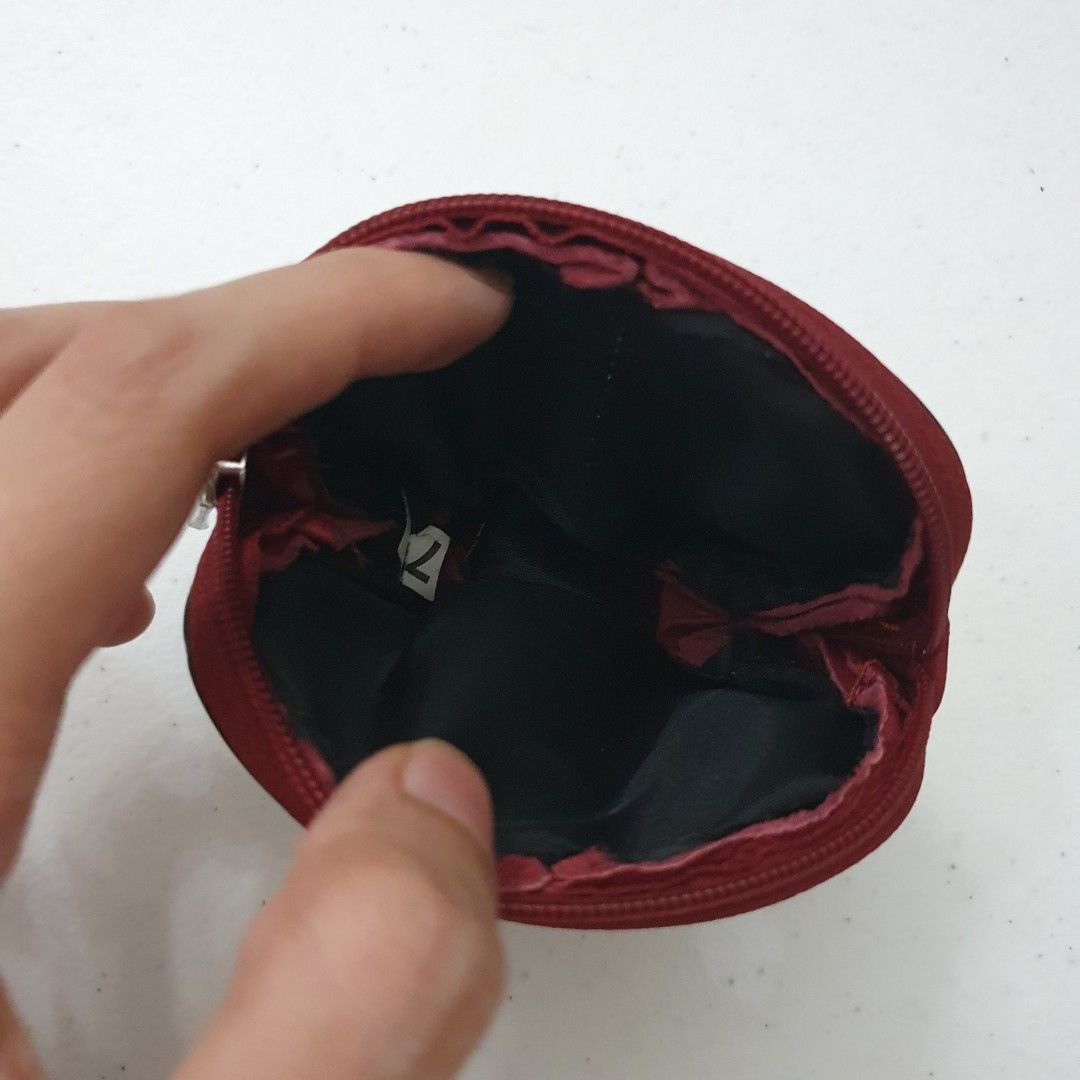 Red Leather Card Holder and Coin Pouch (Category: Wallets & Card holders) located in Paranaque City. Submitted by cobien (Listing ID 1463450005, Image 3). Description: - Set of 2 red leather accessories - Includes a card holder with a clear window - Includes a small zippered coin pouch - Made of soft, genuine leather - Coin pouch features a fabric lining - Ideal for organizing cards, coins, and other small essentials.