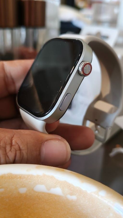 REDMI Watch 6 (Category: Other Mobile & Gadget Accessories) located in Caloocan City. Submitted by 1syrax (Listing ID 1463555841, Image 3). Description: REDMI Watch 6 Review unit for a tech site RFS too many smart watches .