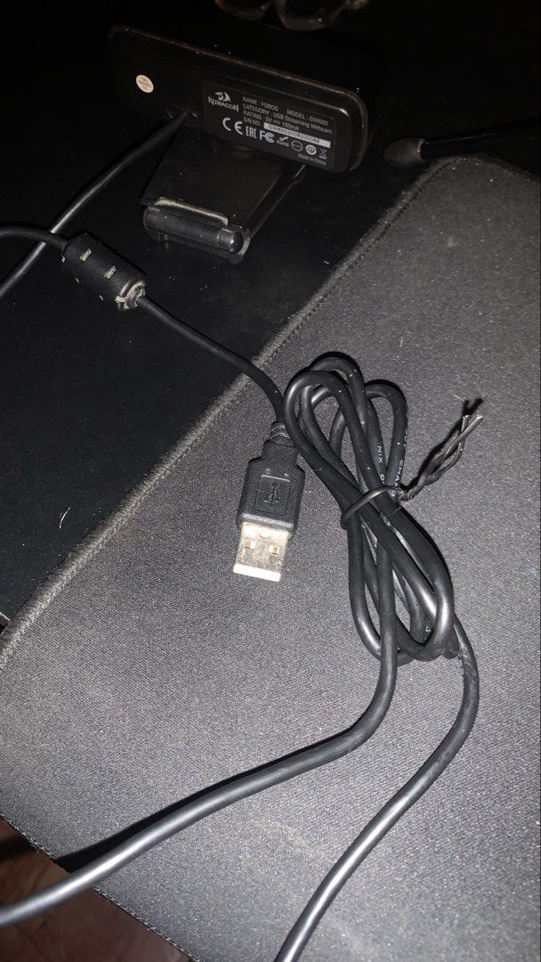 Redragon GW600 USB Streaming Webcam HD 720P (Category: Webcams) located in Quezon City. Submitted by kenneth_perez (Listing ID 1463487972, Image 3). Description: - Redragon GW600 Webcam - Records in crisp HD 720P resolution - Easy USB connection - Convenient built-in clip for mounting - Ideal for streaming, gaming, and video calls - Tested and works great!.