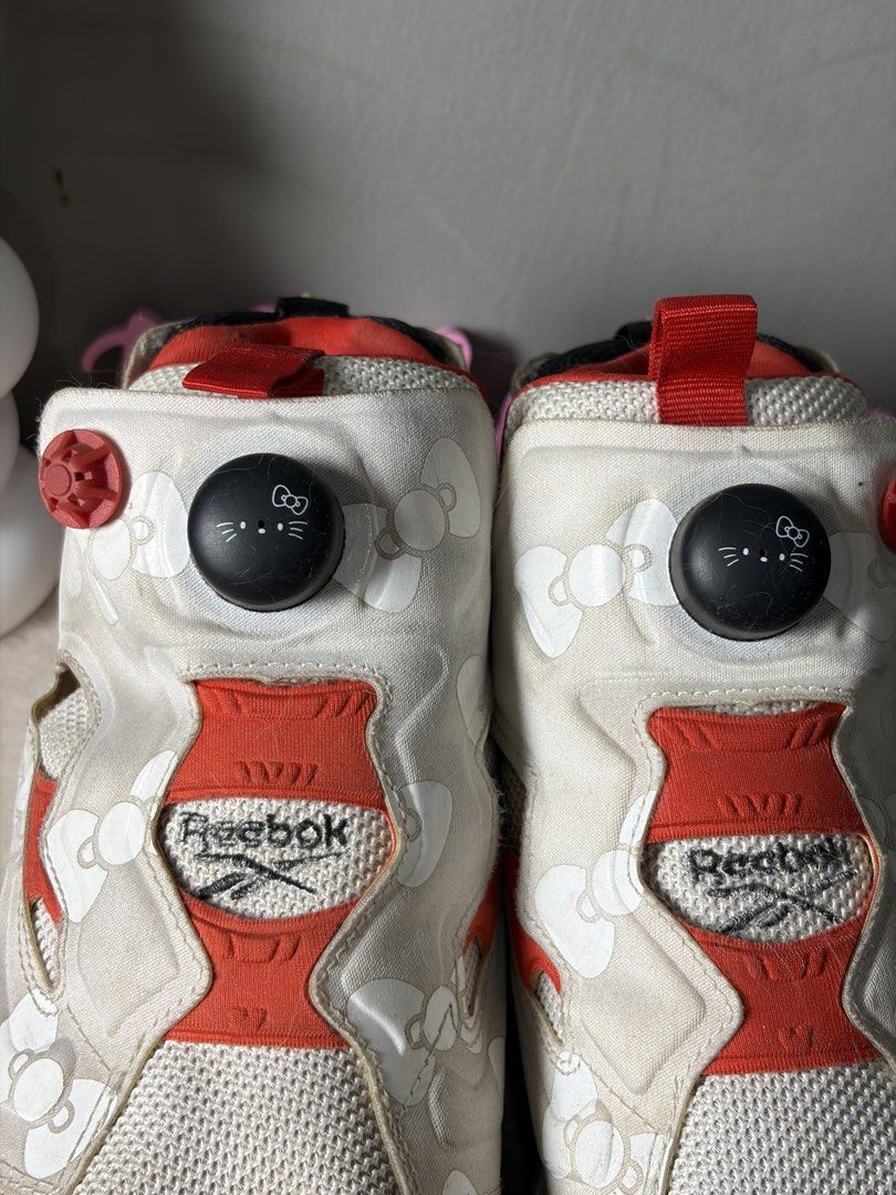 Reebok x Hello Kitty Sneakers (Category: Sneakers) located in Manila. Submitted by at_realty (Listing ID 1463501003, Image 2). Description: .