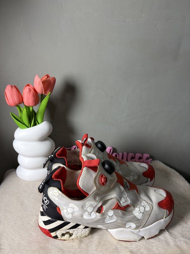 Reebok x Hello Kitty Sneakers (Category: Sneakers) located in Manila. Submitted by at_realty (Listing ID 1463501003, Image 3). Description: .