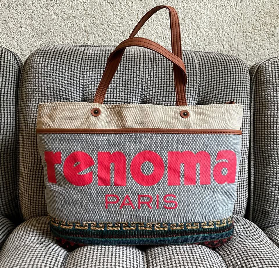 Renoma Paris Shoulder bag (Category: Shoulder Bags) located in Bulacan. Submitted by thriftbagcollections (Listing ID 1463410029, Image 1). Description: Renoma Paris Shoulder bag,excellent condition!Approx:H-11.5”W-15” handle 6.5”.