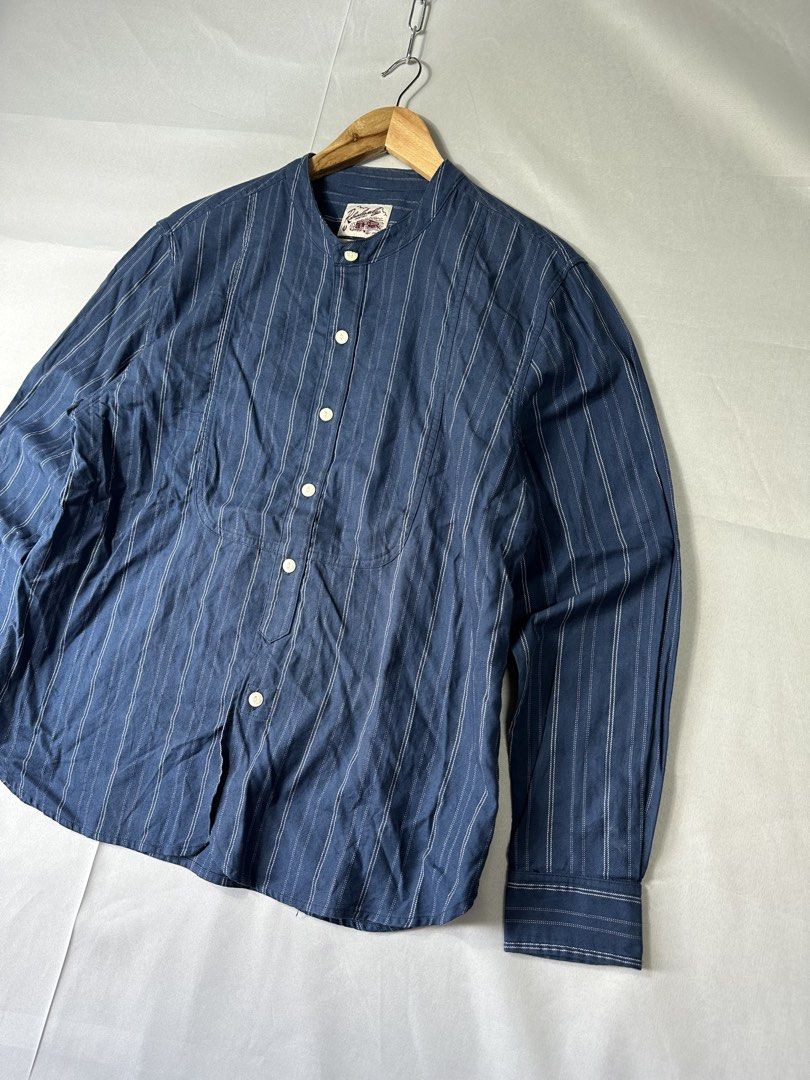 Retrodandy Japanese Button Up Shirt (Category: Tshirts & Polo Shirts ) located in Cabanglasan. Submitted by thefashiongarage.co (Listing ID 1463397546, Image 1). Description: Title - Retrodandy Model/Name - Size on Tag - Medium Conditiion - Excellent Condition with no major issue Dimension (WxLxH) - 20x26 Category- Workwear/Casual Fitting - True to size Made in - Japan Material - 100% Cotton Color - Blue Design - Year - Inclusion - None Note - Al