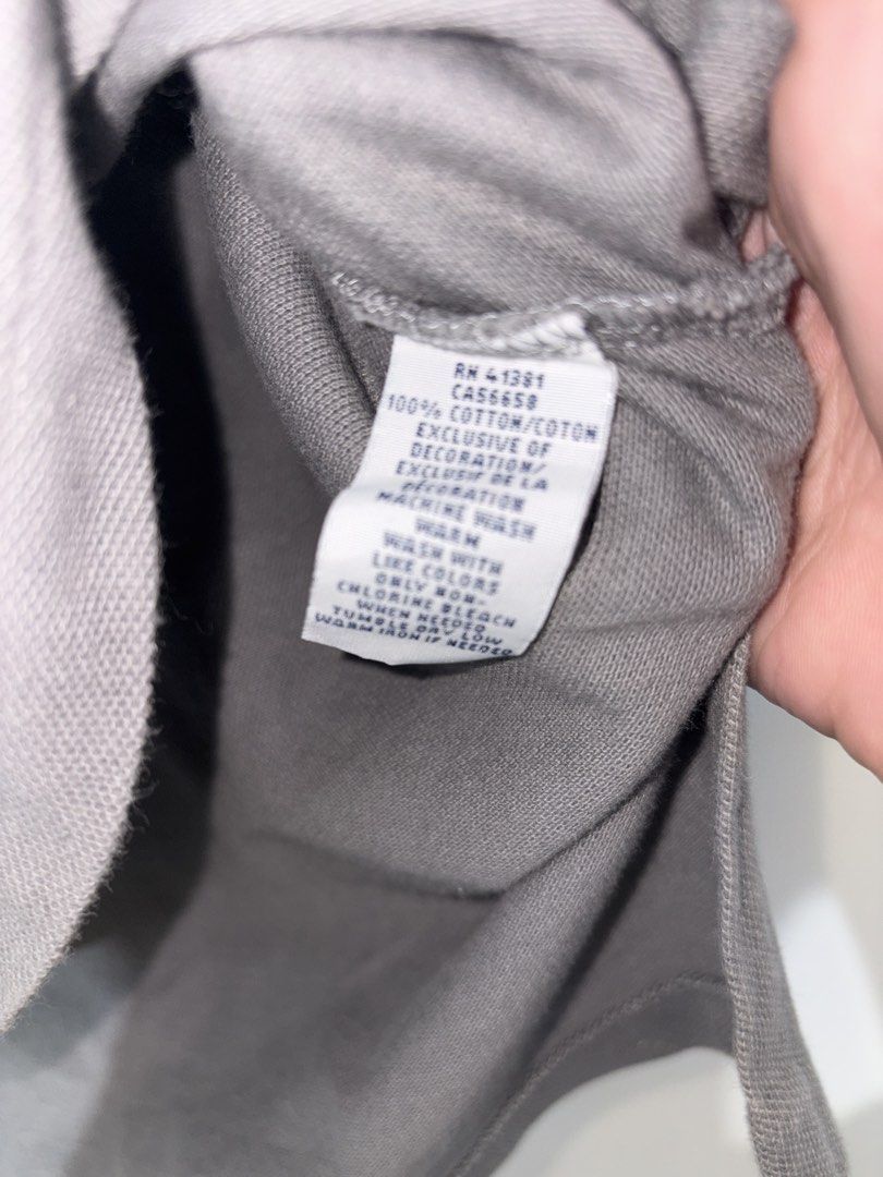 RL Grey Polo (Category: Activewear) located in Manila. Submitted by mark.ryan24 (Listing ID 1463512945, Image 3). Description: Small for me, good condition since it is my personal favorite to wear..