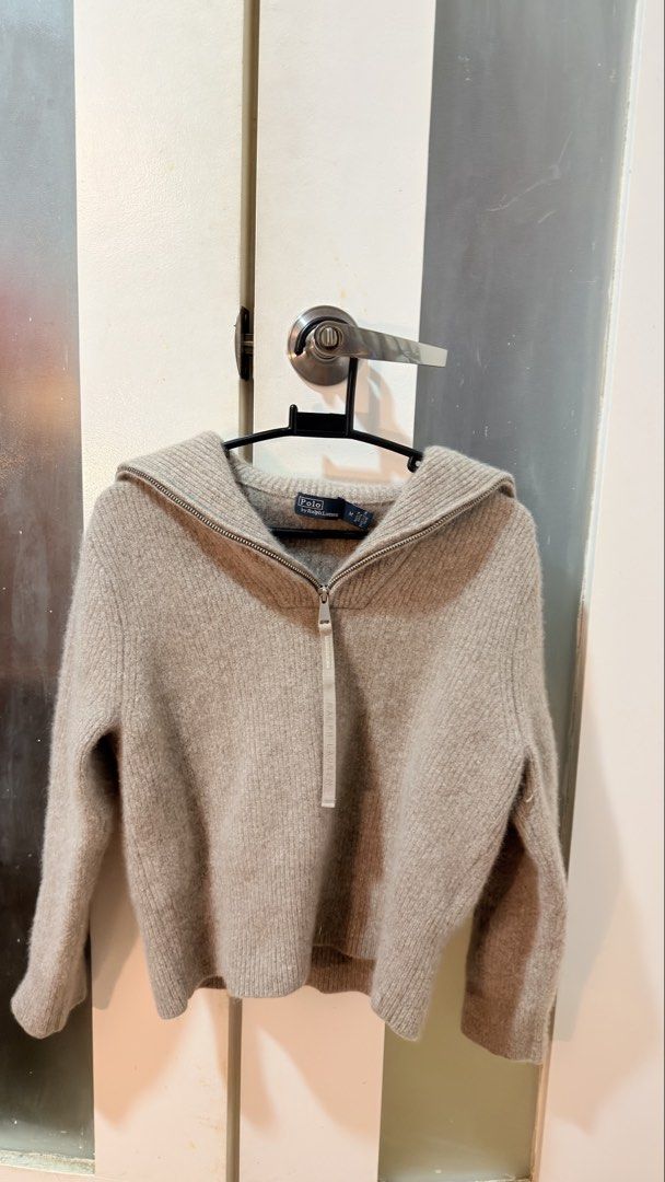 RL longsleeves (Category: Longsleeves) located in Makati City. Submitted by snowwwww812 (Listing ID 1463457686, Image 2). Description: .