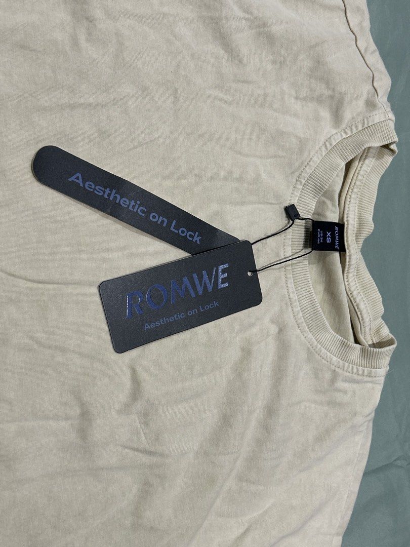Romwe Shirt (Category: Tshirts & Polo Shirts ) located in Talisay. Submitted by artmeus (Listing ID 1463466912, Image 2). Description: payment first po thru cashg + shipping fee via jnt.
