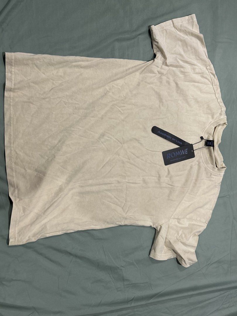 Romwe Shirt (Category: Tshirts & Polo Shirts ) located in Talisay. Submitted by artmeus (Listing ID 1463466912, Image 1). Description: payment first po thru cashg + shipping fee via jnt.