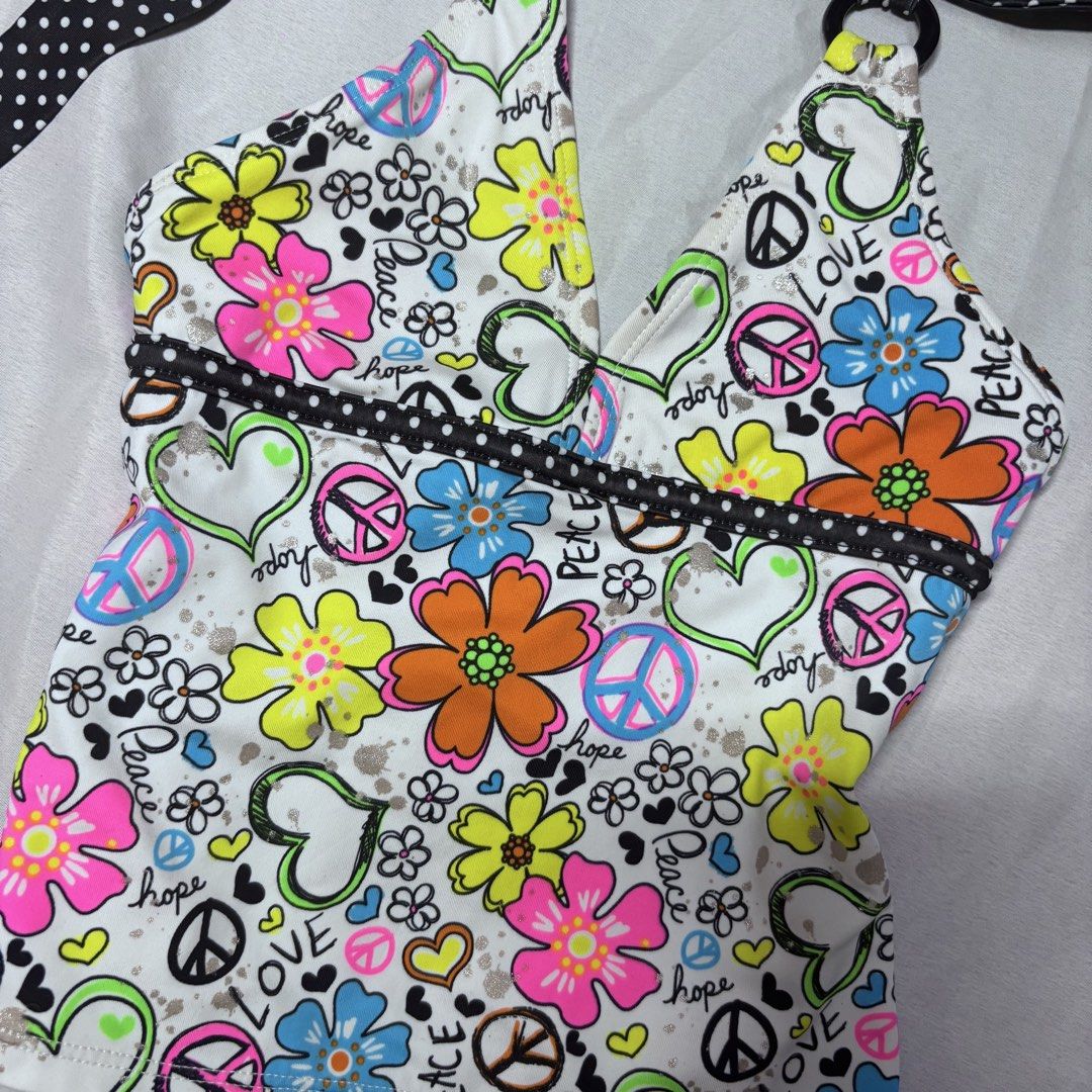 Roxy extra small swimwear halter top (Category: Bikinis & Swimsuits) located in Cebu City. Submitted by meowmeow.water (Listing ID 1463427998, Image 2). Description: RFS- dsnt fit me size extra small for more details dm me.