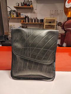 (Kategori: ) berada di . Dikirim oleh garage.sofia (ID iklan 1463555010, Gambar 1). Deskripsi: .