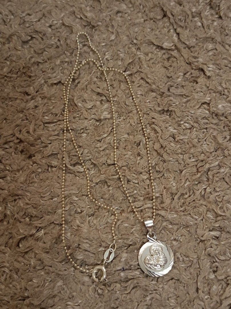 S925 Ball Chain w/ Pendant (Category: Jewelry) located in Valenzuela. Submitted by One.Only.Nan (Listing ID 1463551158, Image 2). Description: 1mm / 16" long Good as new MOP GCASH MAYA AUB BPI VALENZUELA CITY LOC.