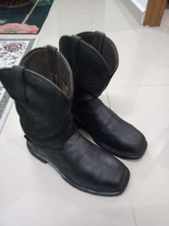 (Category: ) located in . Submitted by NgahKasutBundle (Listing ID 1463514621, Image 1). Description: .