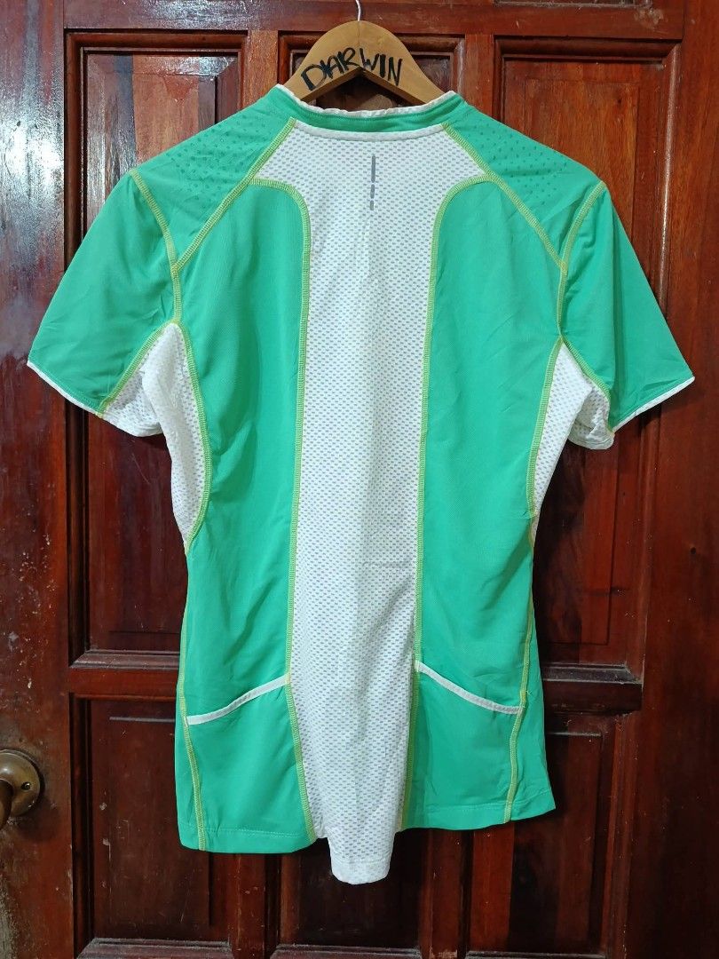 Salomon Actilite Women's (Category: Activewear) located in Cebu City. Submitted by keenstone_24df15 (Listing ID 1463353063, Image 3). Description: 💯 Authentic 🏷️Salomon Actilite Women's Size: Large Width: 18.5 Length: F 25 / B 27 Colorate & Condition: 9.7 Out Of 10 Excellent To Like New Condition No Issue 📌Mine: 750 ✈️Free Shipping 🏠Location: Cebu City 🚚Thru J&T (Door To Door).