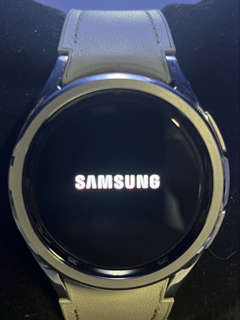 SAMSUNG GALAXY SMARTWATCH (6) CLASSIC (Category: Wearables & Smart Watches) located in Manila. Submitted by bhern17 (Listing ID 1463551780, Image 1). Description: Samsung Galaxy Watch6 Classic 43mm Silver (with original strap and charger ₱4,499 (Slightly negotiable) * Condition: 100% Original with NTC Local Seal. Super fresh and smooth condition. No hidden technical issues, 100% factory clear and ready to pair sa new owner. 😊☺️ * Bakit Maganda I