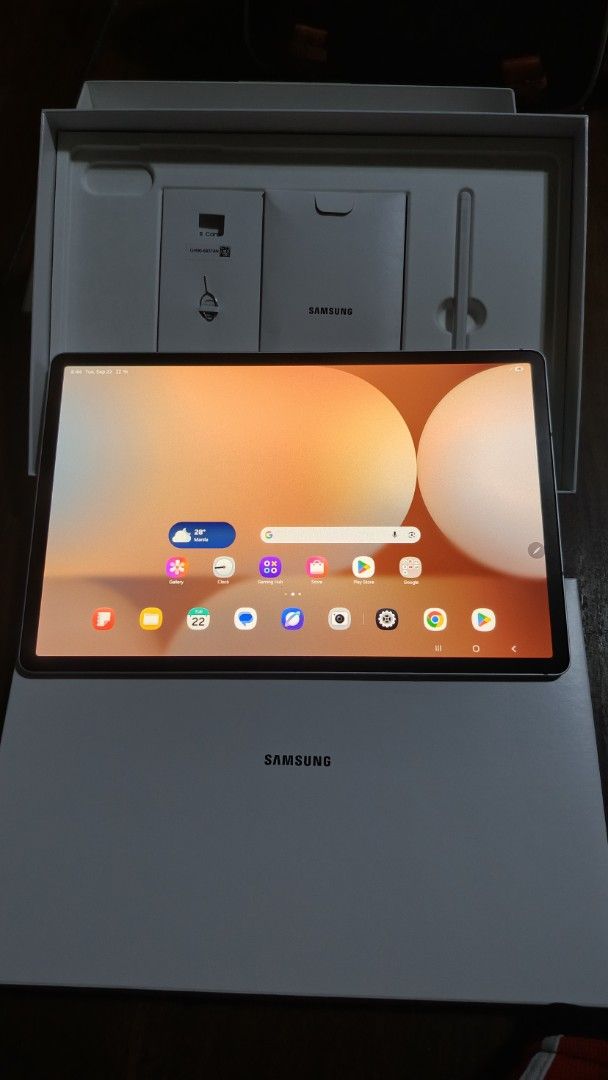 Samsung Galaxy Tab S10+ COMPLETE (Category: Android) located in San Pedro. Submitted by boo061994 (Listing ID 1463469975, Image 2). Description: SAMSUNG GALAXY TAB S10+ 12GB RAM / 256 ROM FOR SALE NO ISSUE CHECK ALL YOU WANT RESET ALL YOU WANT INCLUSION UNIT ORIG CORD KEYBOARD S-PEN PAPERMATTE FILM INSTALLED MY PLASTIC PA BUONG SIDE NG UNIT PRICE SLIGHTLY NEGOTIABLE RFS REMATA SANGLA.