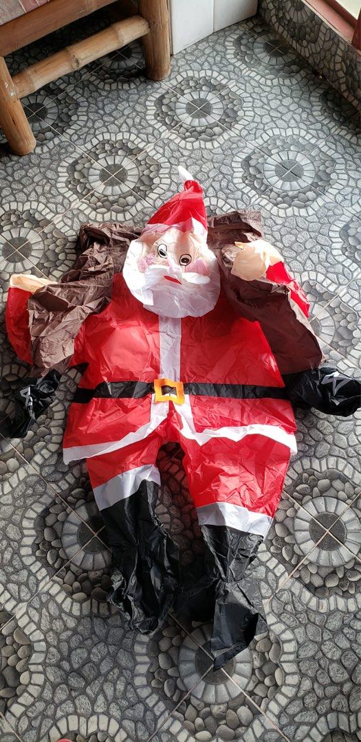 Santa inflatable costume (Category: Occasions & Party Supplies) located in Manila. Submitted by muimee30 (Listing ID 1463445129, Image 3). Description: .