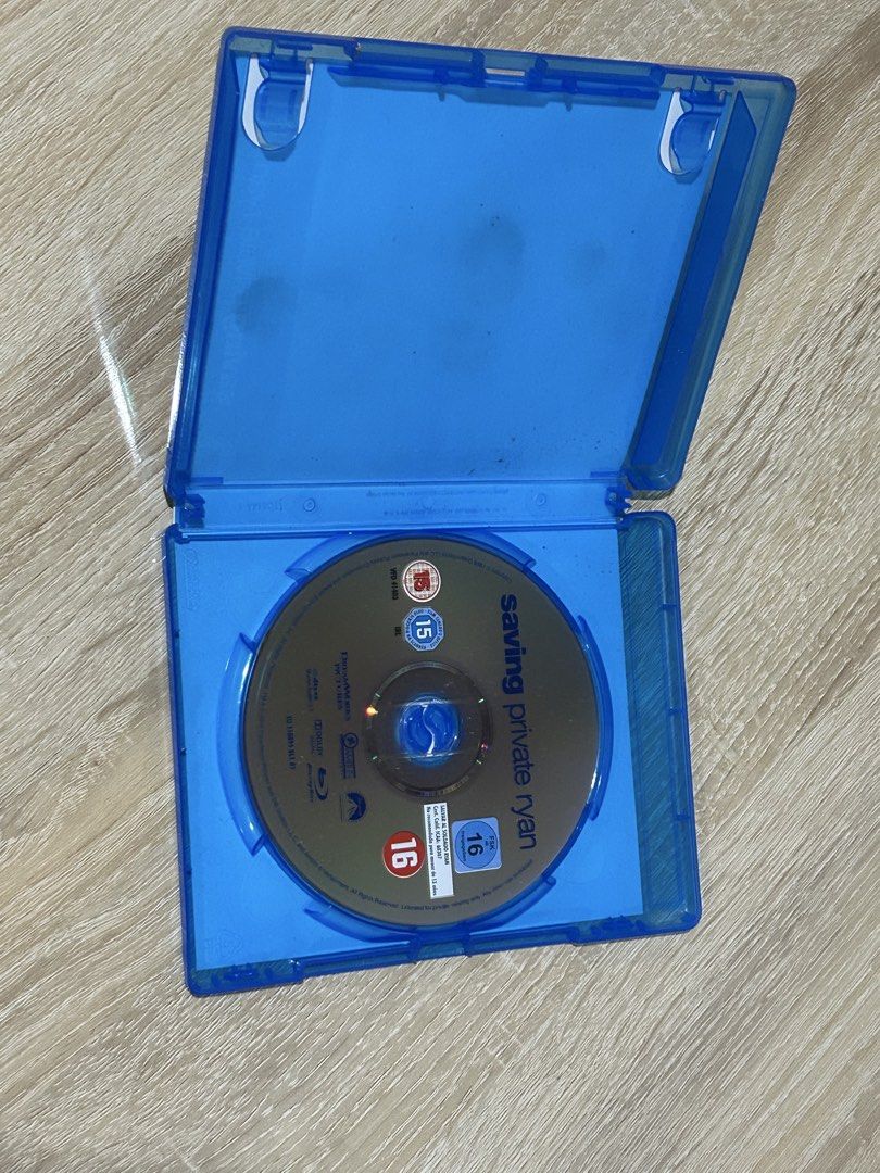 saving private ryan cds (Category: CDs & DVDs) located in Talisay. Submitted by artmeus (Listing ID 1463479881, Image 2). Description: untested po kasi wala na akong dvd player now but the last time nanood po ako nito okay panaman. payment first po thru cashg + shipping fee via jnt qt .