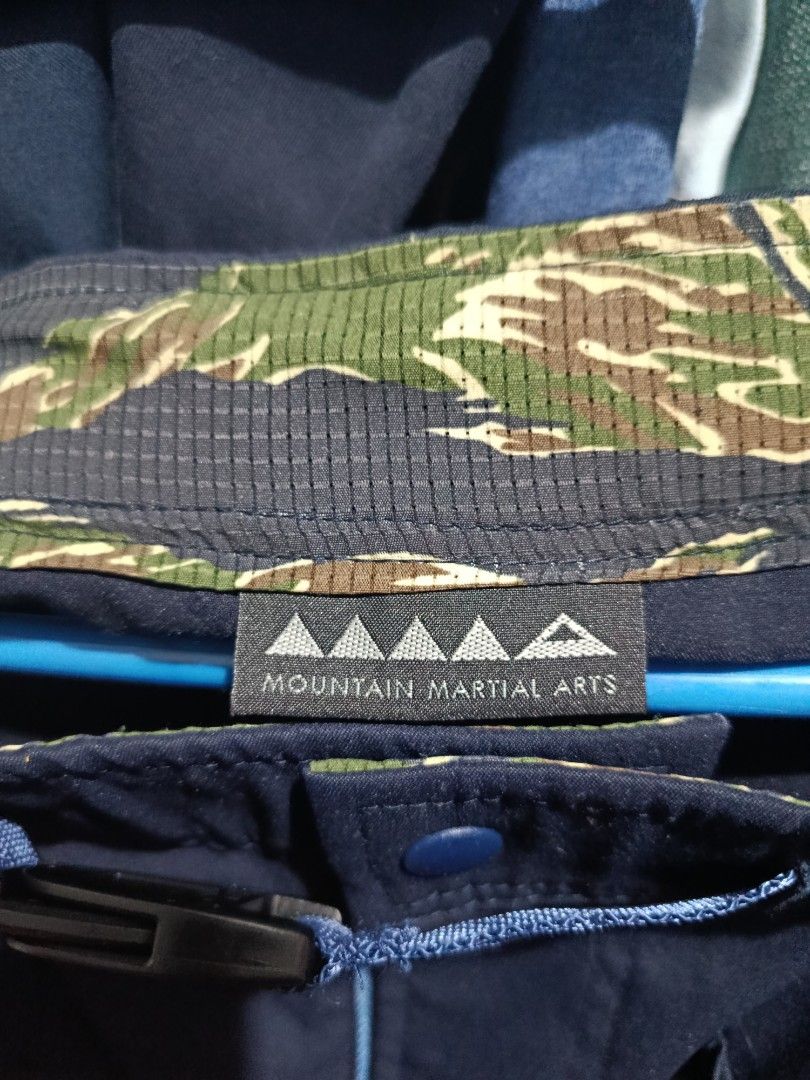 Sayama works mma hiking pants (Category: Joggers) located in Jaen. Submitted by vinzyrus217291 (Listing ID 1463514928, Image 3). Description: MMA SAYAMA WORKS pants Size: 30-34x40 W30-34 pwede masikipan! L40 7 pockets No issues Color may vary due to lighting ☝️ Location Nueva ecija 📍 Meetups ✅ JNT ship ✅ Unli VC for assurance.