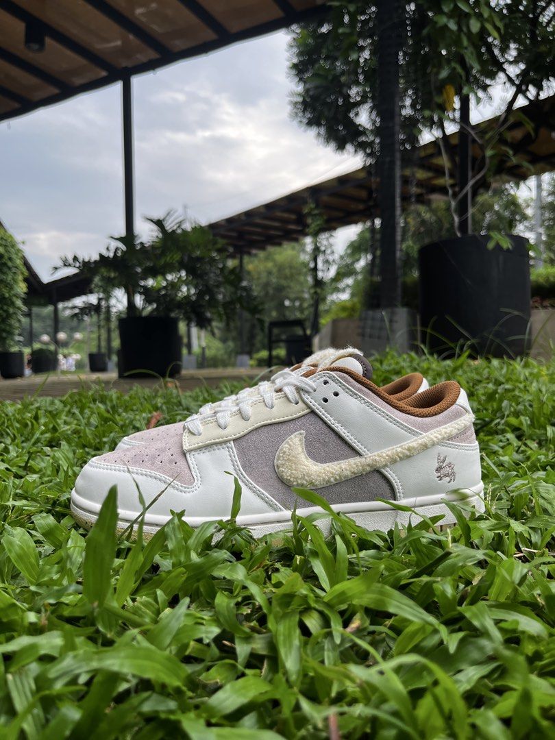 Nike Dunk Low PRM “Year Of The Rabbit” (Category: Casual Shoes) located in Manila. Submitted by organicshoe (Listing ID 1463389977, Image 2). Description: Clean and subtle colorway with a mix of white, soft pink, and grey. Easy to pair with jeans, cargos, shorts, or everyday streetwear. The textured Swoosh gives the pair a unique look without being too loud. Perfect for casual fits and daily wear..