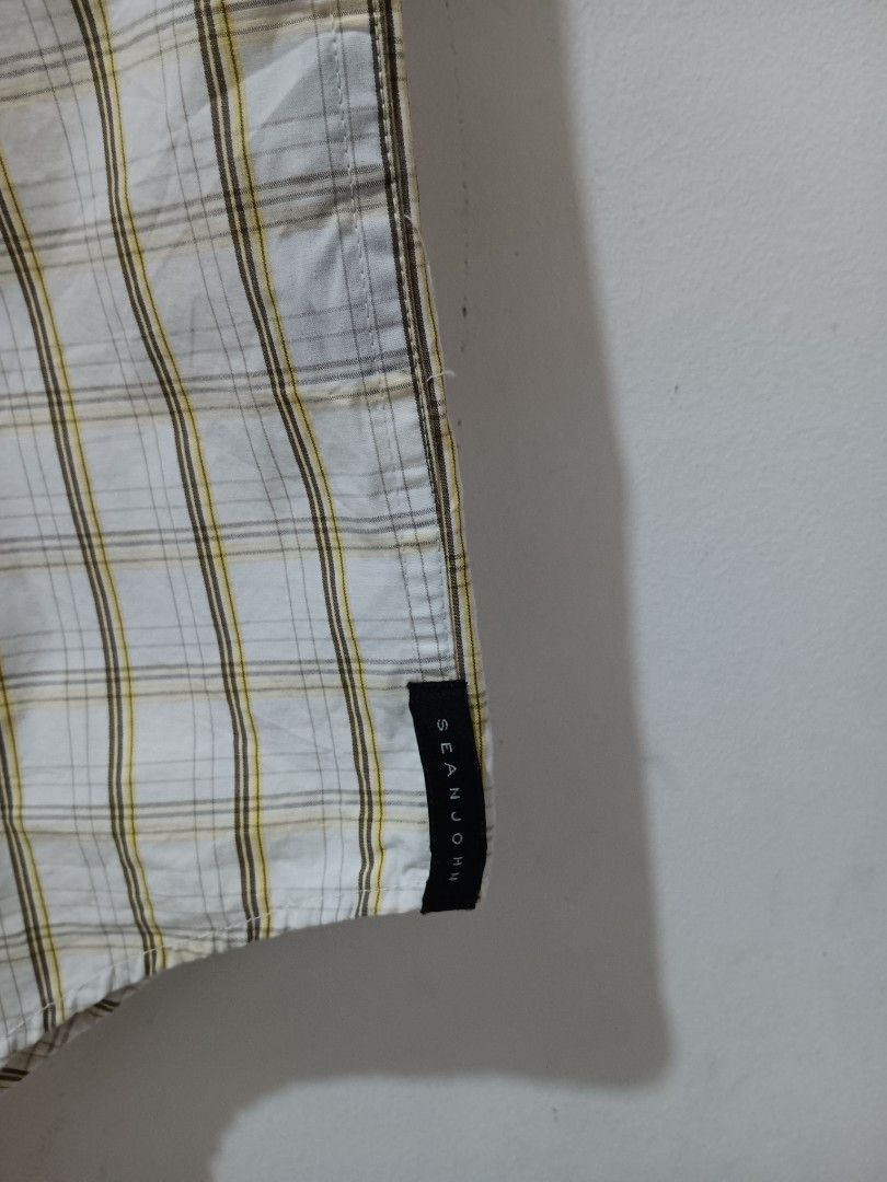 SEAN JOHN (Category: Tshirts & Polo Shirts ) located in Dauis. Submitted by udenglegaspi (Listing ID 1463351205, Image 3). Description: .