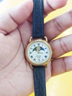 (Category: ) located in . Submitted by vintageanddainty (Listing ID 1463342716, Image 1). Description: .