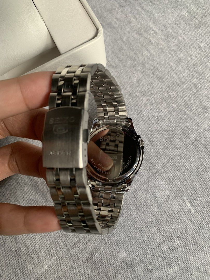 Seiko Five Seamaster Automatic (Category: Men's Watches) located in Manila. Submitted by jaivrgr22 (Listing ID 1463408685, Image 2). Description: Excellent Condition All Working / No issue With Hard Box & Paper Bag .