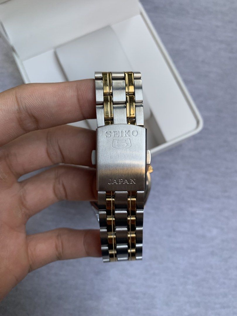 Seiko Five Twotone Automatic (Category: Men's Watches) located in Manila. Submitted by jaivrgr22 (Listing ID 1463404837, Image 3). Description: Excellent Condition All Working / No issue With Hard Box & Paper Bag .