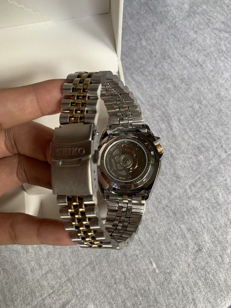 Seiko Five x One Piece Luffy Automatic Open Back (Category: Men's Watches) located in Manila. Submitted by jaivrgr22 (Listing ID 1463405485, Image 3). Description: Excellent Condition All Working / No issue With Hard Box & Paper Bag .