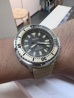 （分類：）位於 。 由 watch_outz 提交（商品編號 1463461844，圖片 1）。簡介： 。