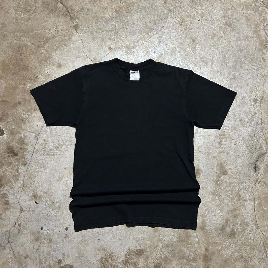 SHAKA WEAR Black Tee (Category: Tshirts & Polo Shirts ) located in Manila. Submitted by arvinnn_ (Listing ID 1463424999, Image 2). Description: Shaka Wear Black Size M on tag Width 19.5 Length 29.5 Good Condition Color Rate 8/10 No Issue 350+sf Antipolo, Rizal350.