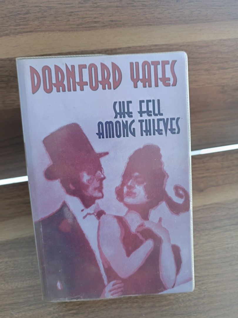 She fell among thieves (Category: Storybooks) located in Cebu City. Submitted by sophia_87 (Listing ID 1463330994, Image 1). Description: .