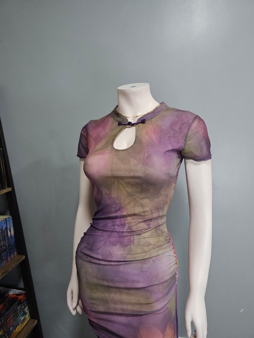 Sheer Floral Print Mesh Dress (Category: Dresses) located in Antipolo. Submitted by ancheska_ (Listing ID 1463552204, Image 3). Description: Xs-S no issue 📍upper antipolo .
