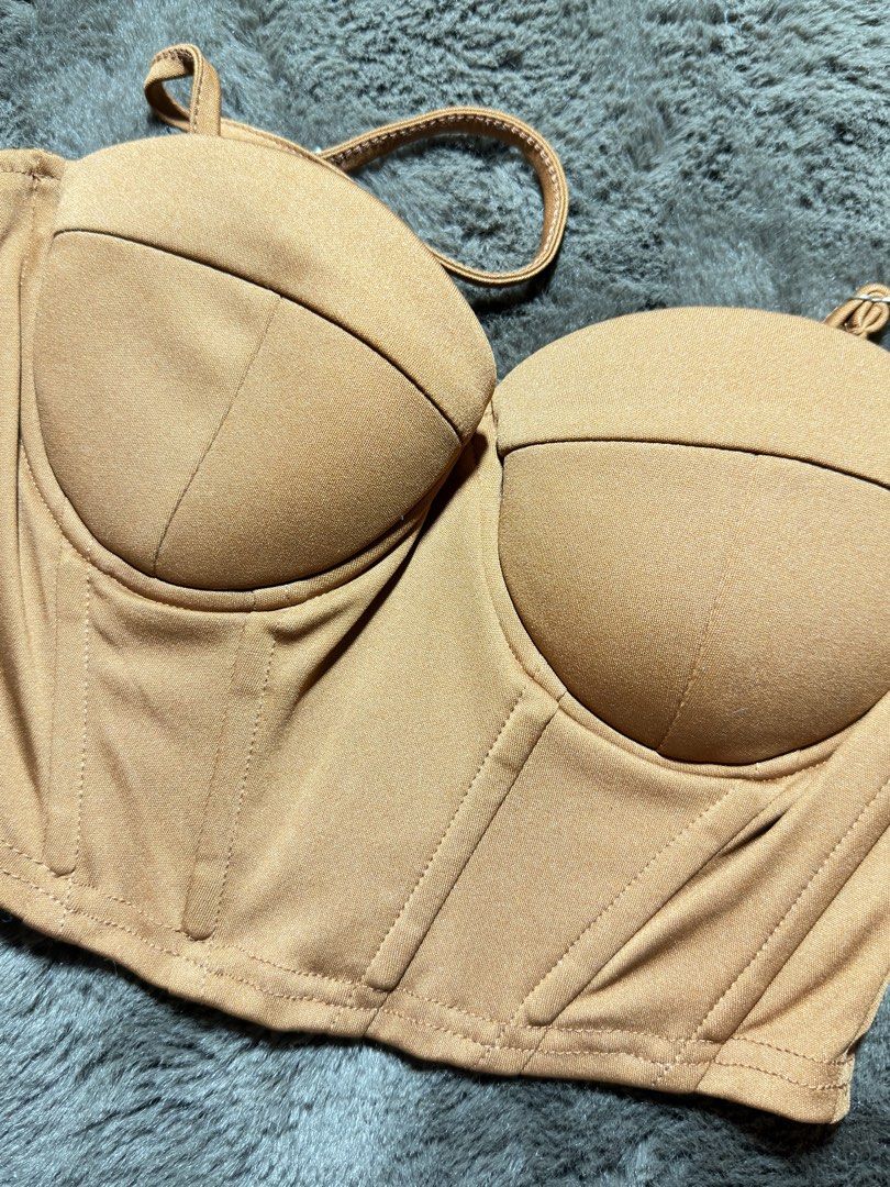 SHEIN brown structured bustier corset top (Category: Sleeveless) located in Valenzuela. Submitted by julijulyxoxo (Listing ID 1463342922, Image 2). Description: where to find me: Facebook: Julianne Leigh (post is already up) Instagram: shop.loveandrelove (might post updates/items here too) MOP: maribank, gcash, maya MOD: J&T Express Item is unwashed. Please wash immediately before wearing!.