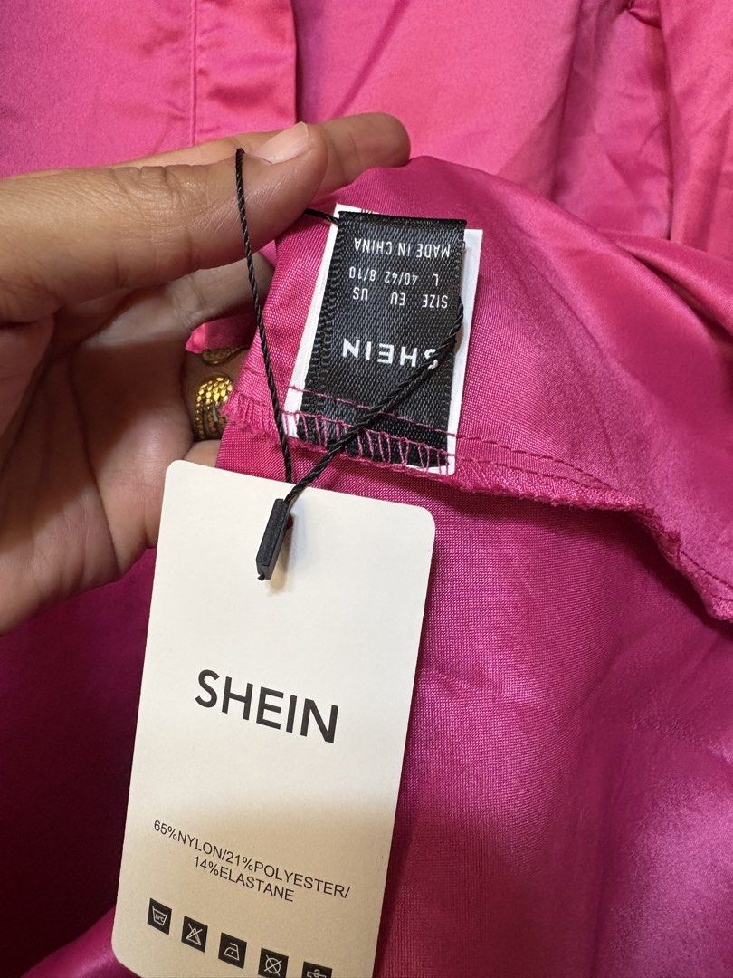 shein zip down flowy casual dress (Category: Dresses) located in Cavite. Submitted by bambimay30 (Listing ID 1463329930, Image 3). Description: .